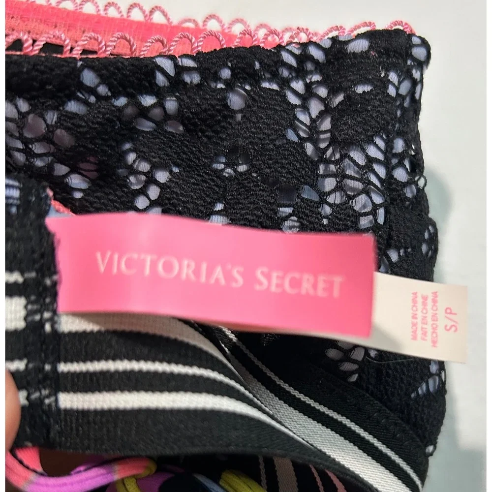 Victorias Secret Bikini‎ Top Women Small Black Floral Lace High Neck Strappy